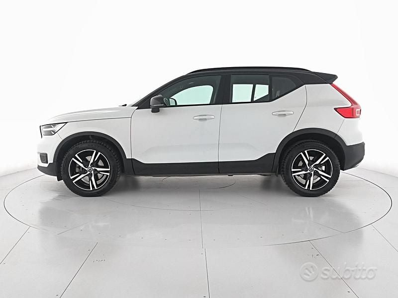 Usata Volvo XC40 R-Design 190 CV (139 kW) 2018 Bianco SUV