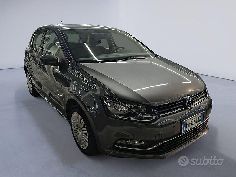 Usata VW Polo Comfortline 90 CV (66 kW) 2017 Grigio Berlina