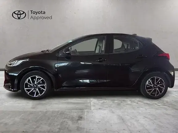 Usata Toyota Yaris Hybrid Trend 2022 Nero Berlina
