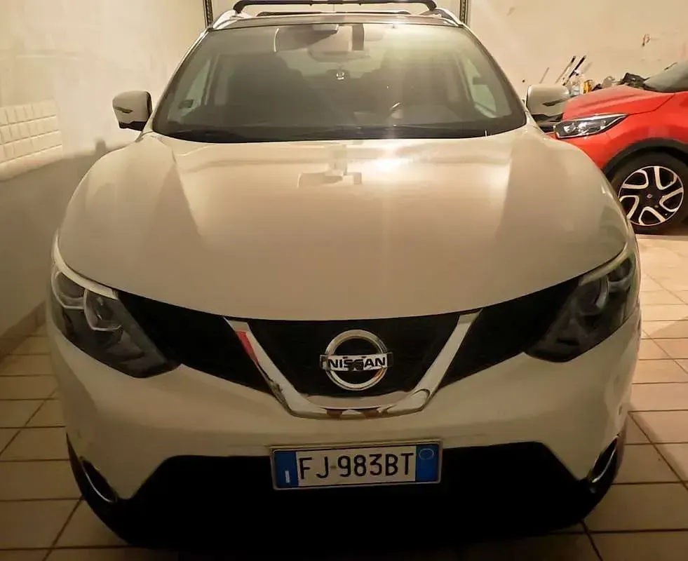 Usata Nissan Qashqai 360º 110 CV (80 kW) 2017 Bianco SUV
