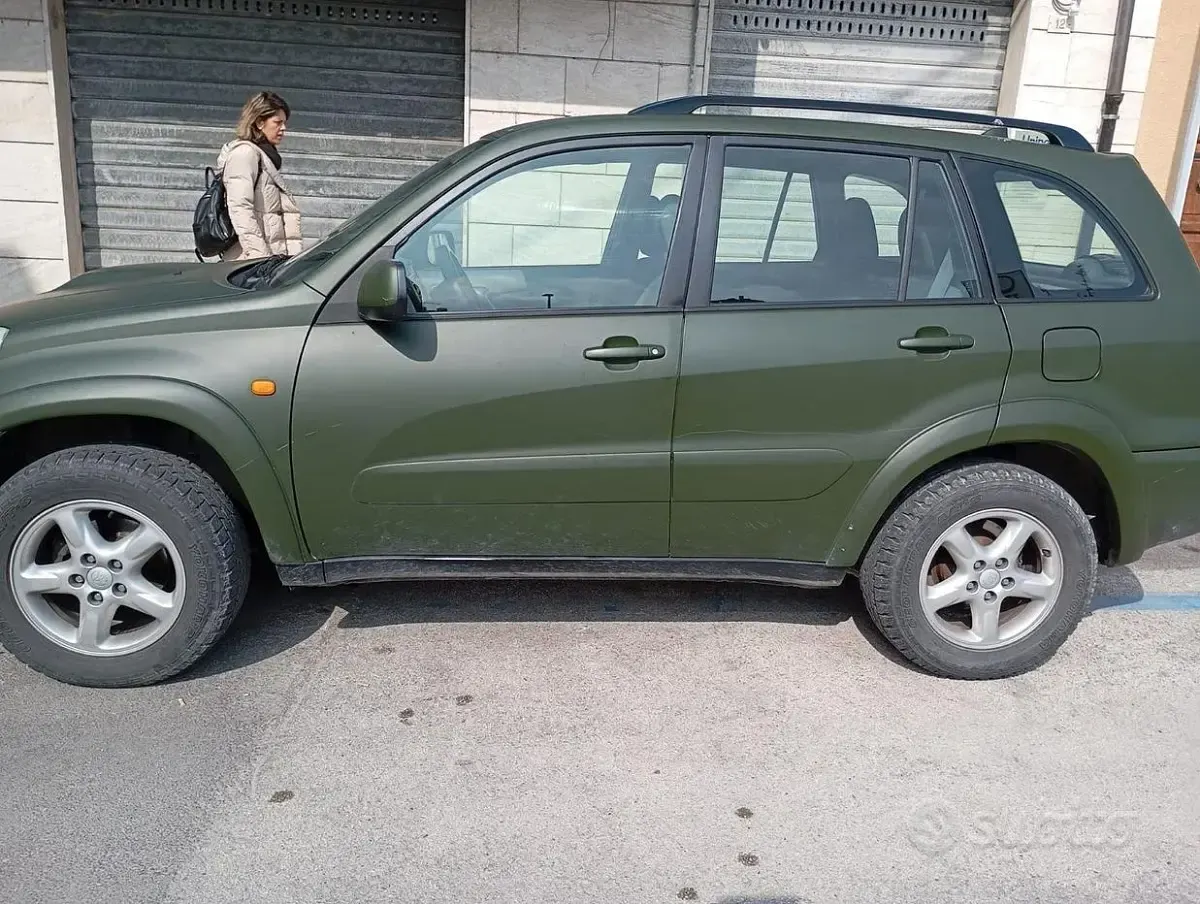 Gebraucht Toyota RAV4 116 PS (85 kW) 2003 SUV