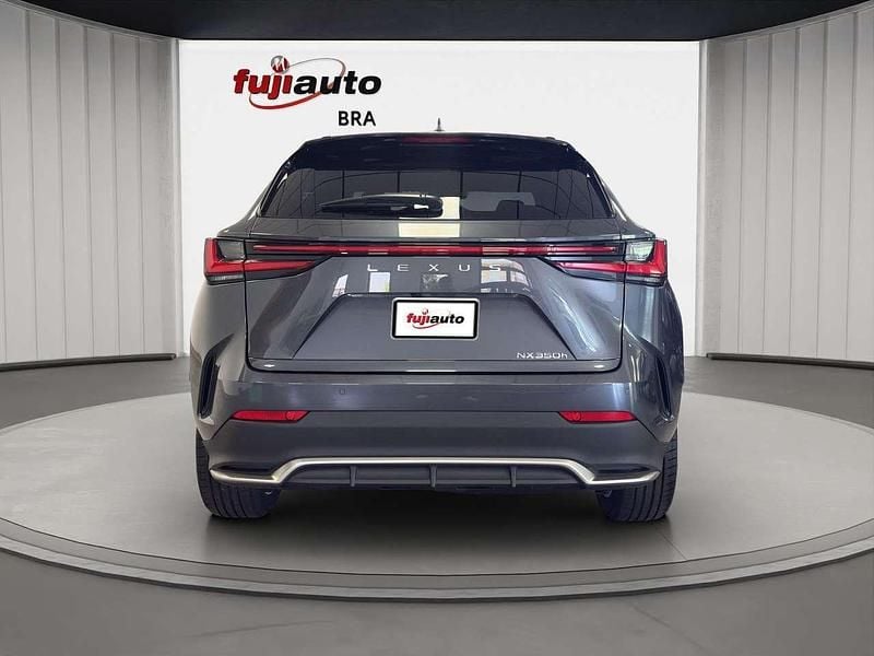 Nuova Lexus NX350h Sport Line 190 CV (139 kW) 2026 Dark grey met SUV
