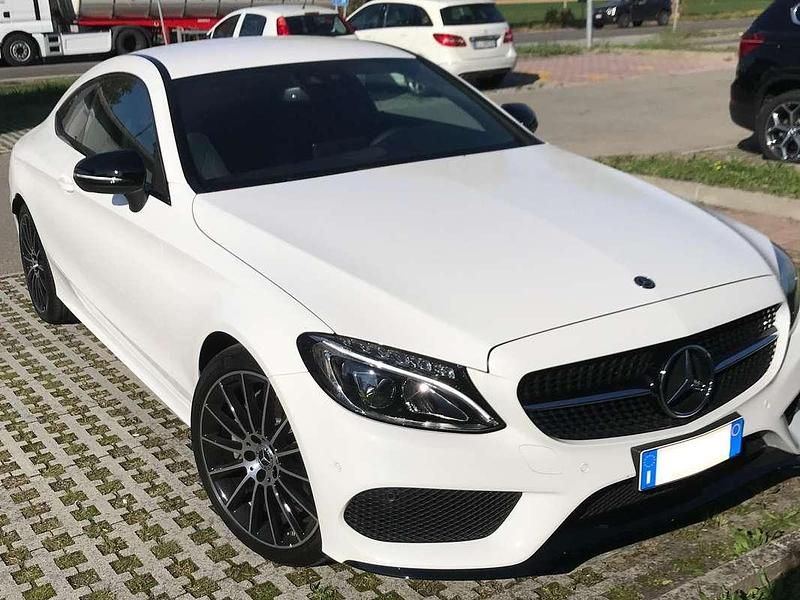 Usata Mercedes C220 Premium Plus 170 CV (125 kW) 2018 Bianco Coupé