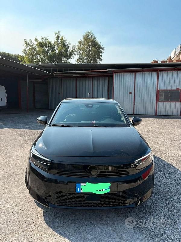 Usata Opel Corsa 75 CV (55 kW) 2024 Nero Berlina