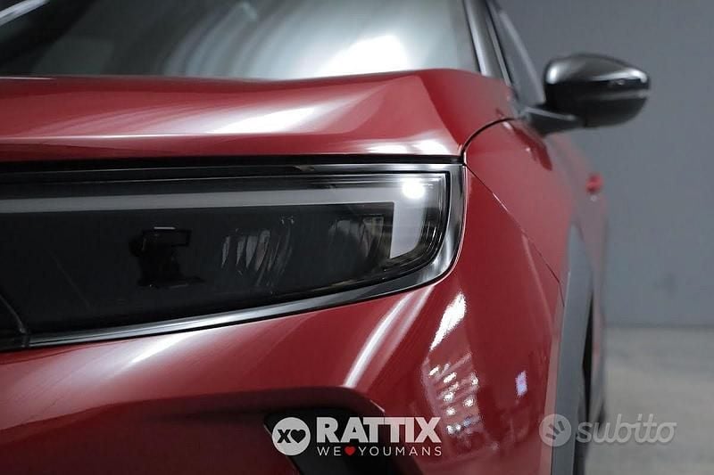 Usata Opel Mokka 145 CV (106 kW) 2024 Red rubi SUV