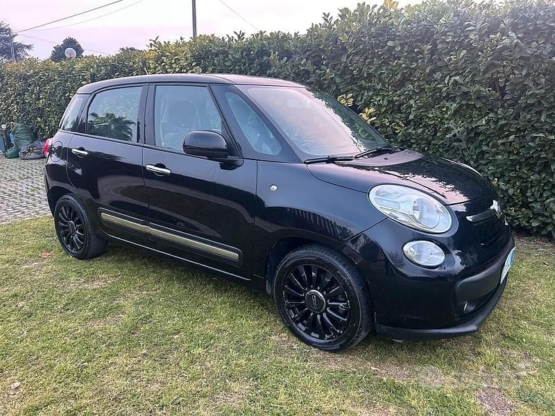 Usata Fiat 500L 2016 Nero Monovolume
