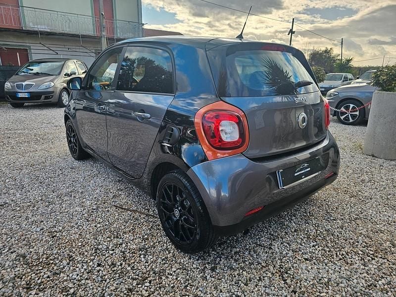 Usata Smart ForFour Edition #1 71 CV (52 kW) 2015 Marrone Utilitaria