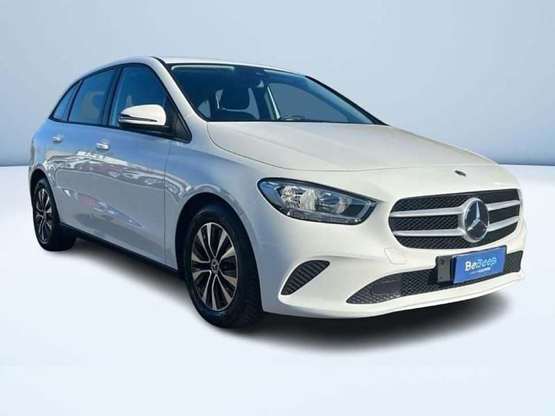 Usata Mercedes B180 Executive 116 CV (85 kW) 2022 Bianco Monovolume