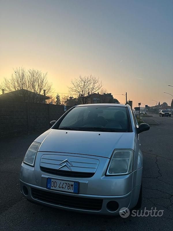 Usata Citroën C2 68 CV (50 kW) 2006 Grigio Utilitaria