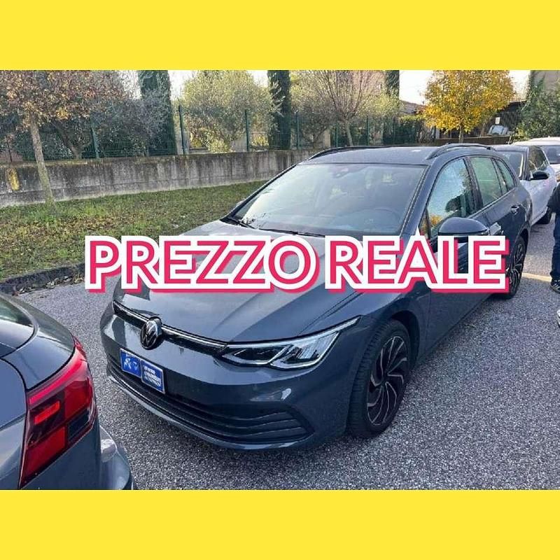 Grigio Usata 2023 VW Golf VIII Life Station wagon | 19.950 € (Ottimo prezzo) - Immagine 1/4