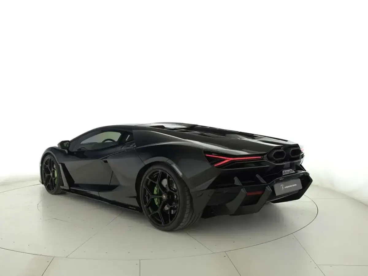 Usata Lamborghini Revuelto 1016 CV (747 kW) 2025 Other Coupé