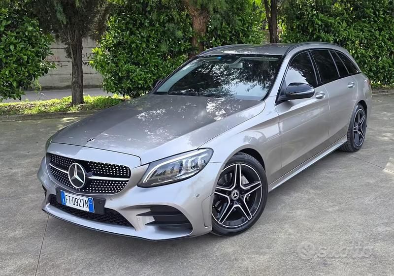 Usata Mercedes C220 Premium 194 CV (142 kW) 2019 Grigio Station wagon