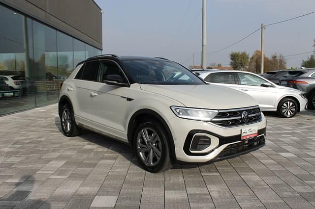 Usata VW T-Roc R-line 116 CV (85 kW) 2023 Beige SUV