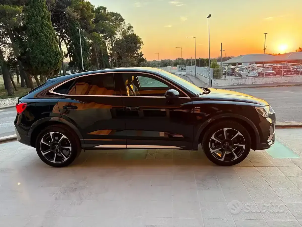 Usata Audi Q3 Sportback S-line plus 150 CV (110 kW) 2023 Nero SUV