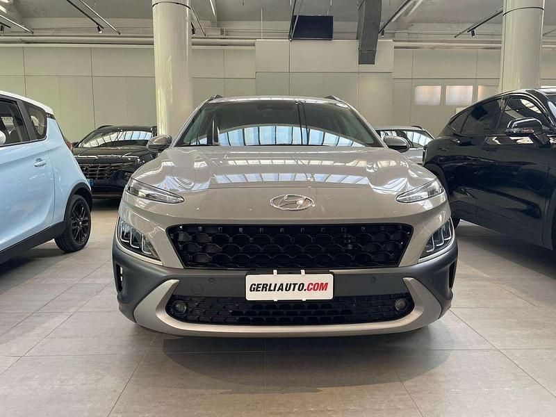 Usata Hyundai Kona 141 CV (103 kW) 2022 Cyber grey metallizzato SUV
