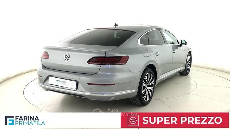 Usata VW Arteon Elegance 150 CV (110 kW) 2018 Gray Utilitaria