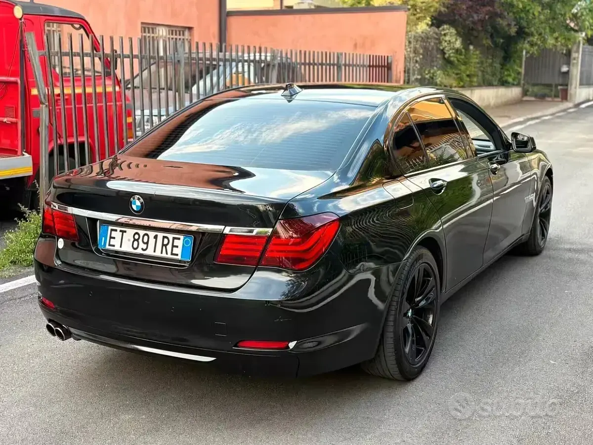 Usata BMW 730 245 CV (180 kW) 2009 Nero Berlina