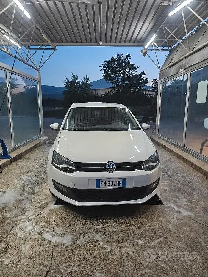 Usata VW Polo 85 CV (62 kW) 2012 Bianco Utilitaria