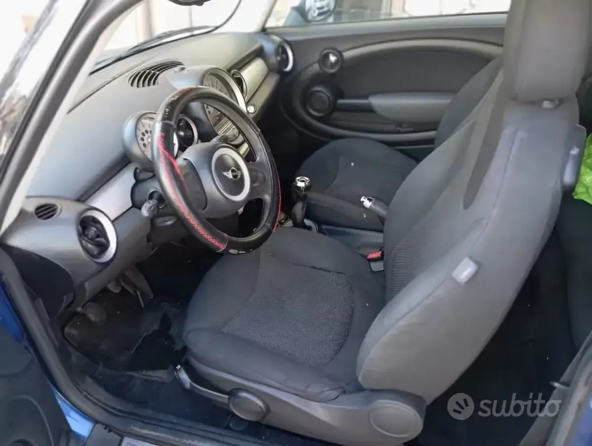 Usata Mini Cooper D 109 CV (80 kW) 2007 Utilitaria