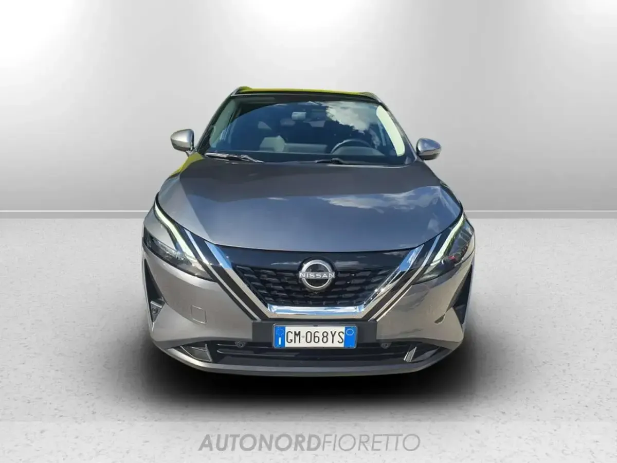 Usata Nissan Qashqai N-Connecta 158 CV (116 kW) 2023 Grigio SUV