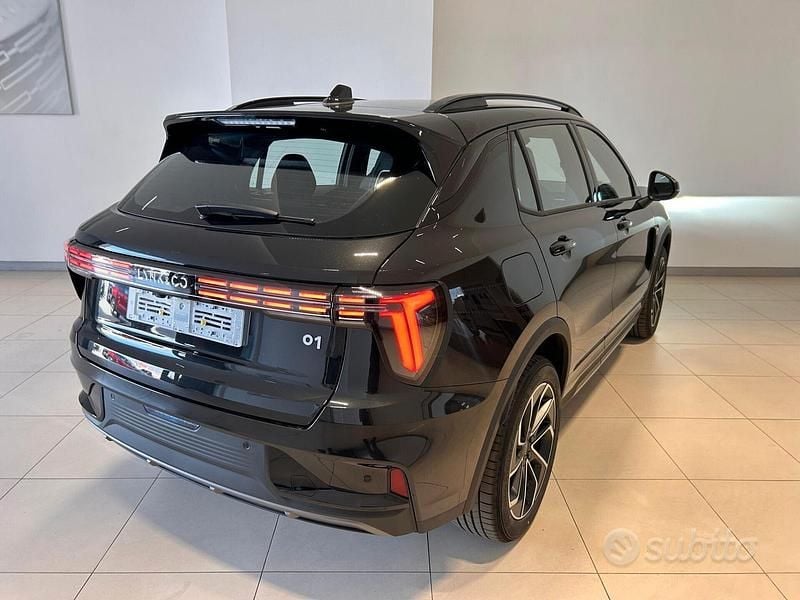 Nuova Lynk & Co 01 139 CV (102 kW) 2025 Nero SUV