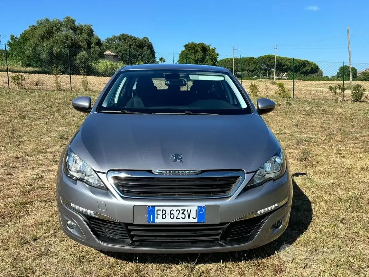 Usata Peugeot 308 Allure 120 CV (88 kW) 2015 Grigio Station wagon