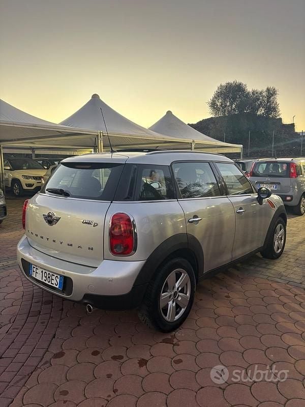 Usata Mini Cooper Countryman Business 90 CV (66 kW) 2016 Grigio SUV