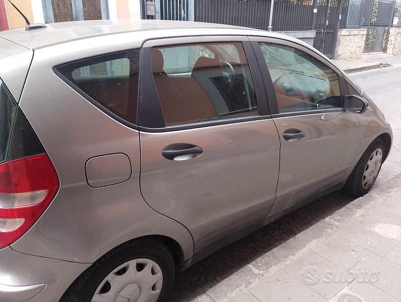 Usata Mercedes A160 2005 Grigio Monovolume
