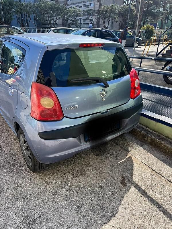 Usata Nissan Pixo 68 CV (50 kW) 2009 Blu Utilitaria