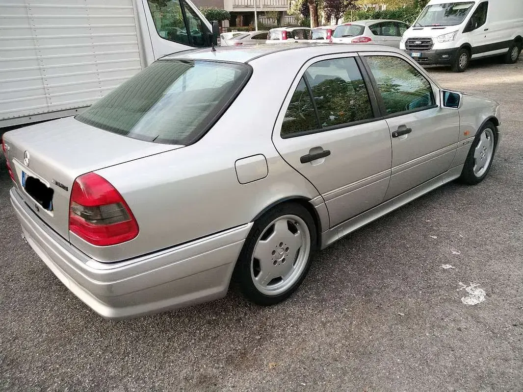 Usado Mercedes C36 AMG AMG 280 CV (205 kW) 1995 Gris Berlina