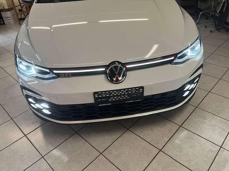 Usata VW Golf VIII GTI 245 CV (180 kW) 2022 Bianco met Berlina