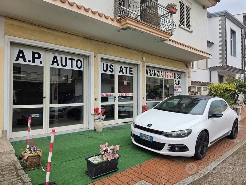 Usado VW Scirocco 122 CV (89 kW) 2010 Blanco Coupe