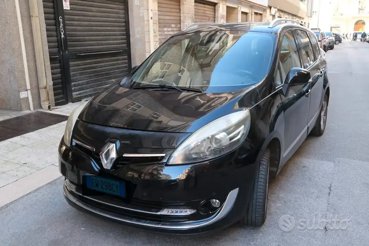Usata Renault Scenic E-Tech 106 CV (77 kW) 2014 Monovolume