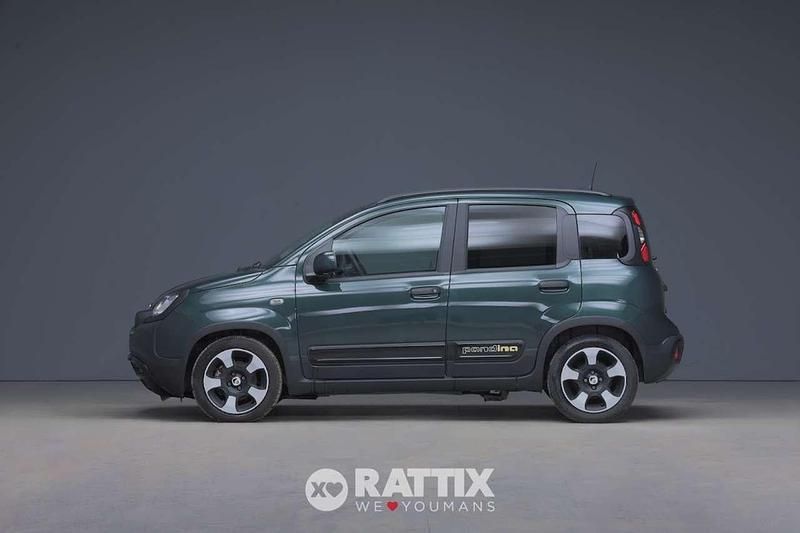 Usata Fiat Panda Cross Cross 69 CV (50 kW) 2025 Verde foresta Utilitaria