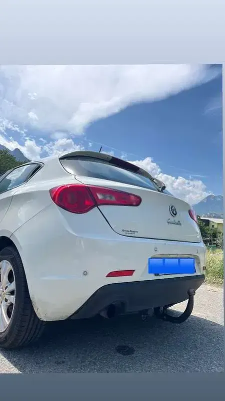 Usata Alfa Romeo Giulietta 120 CV (88 kW) 2011 Bianco Utilitaria