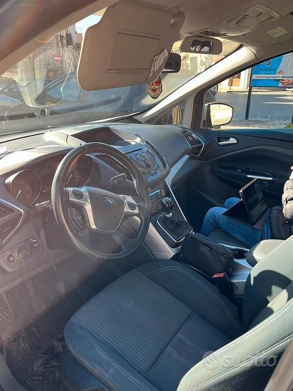 Usata Ford C-MAX Titanium 109 CV (80 kW) 2011 Monovolume