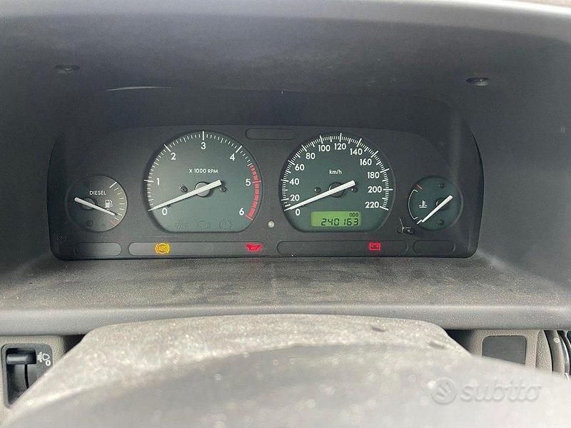 Usata Land Rover Freelander 111 CV (81 kW) 2001 Oro SUV