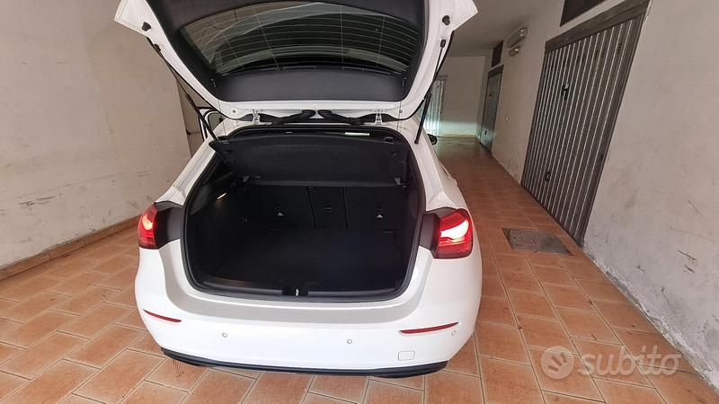 Usata Mercedes A180 2023 Bianco Berlina