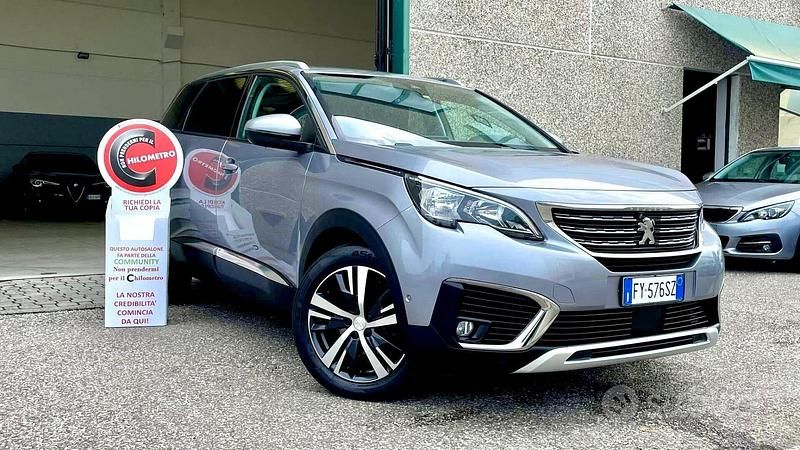 Usata Peugeot 5008 Allure 131 CV (96 kW) 2019 Grigio SUV