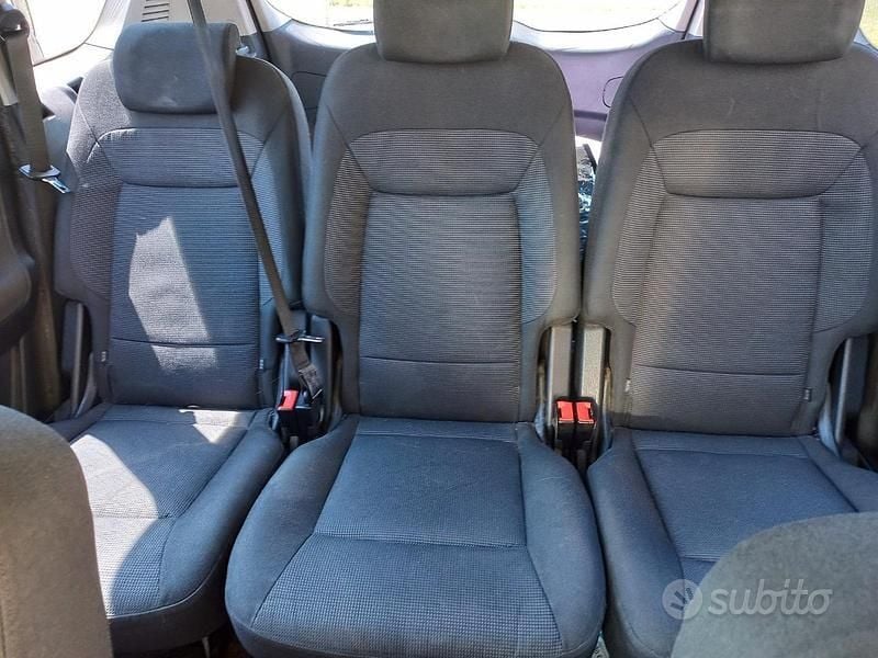 Usata Ford S-MAX S 140 CV (102 kW) 2009 Grigio Monovolume