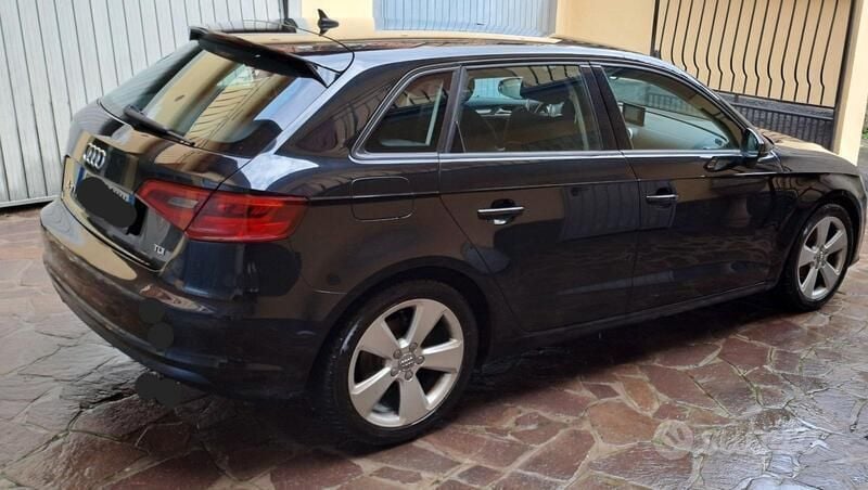 Usata Audi A3 110 CV (80 kW) 2015 Nero Utilitaria