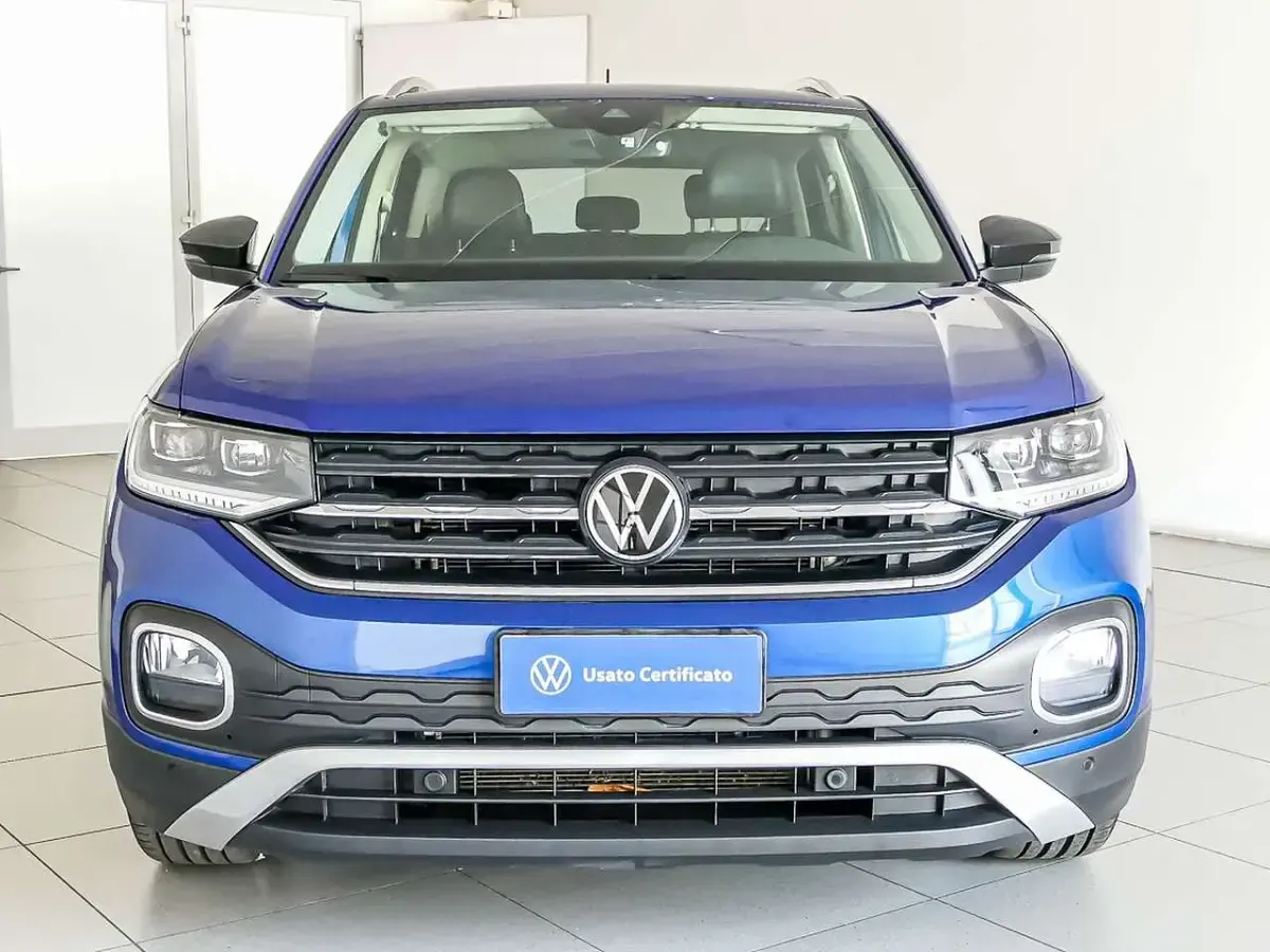 Usata VW T-Cross Advance 110 CV (80 kW) 2023 Reef blue metallizzato SUV