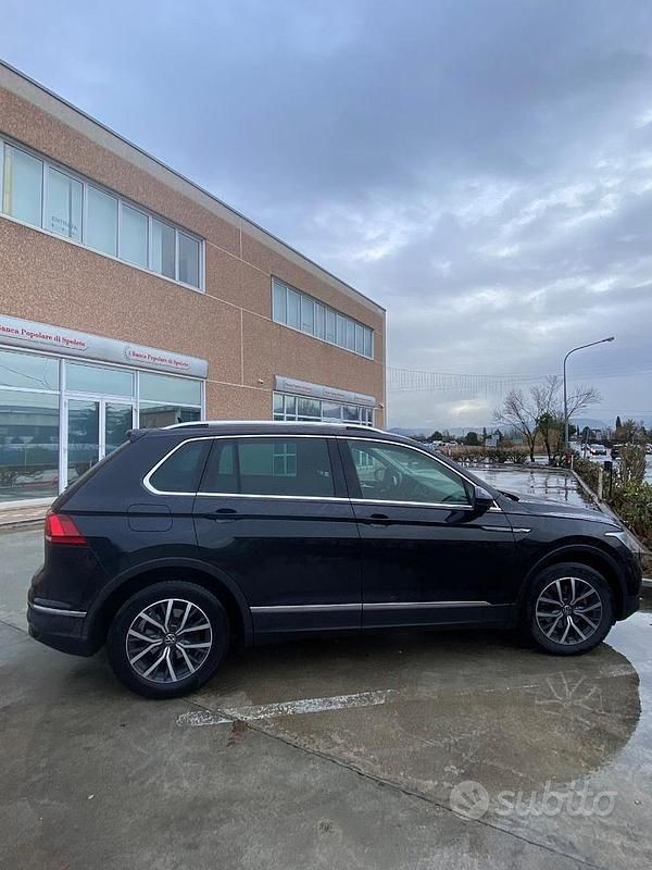 Usata VW Tiguan 150 CV (110 kW) 2020 Nero SUV