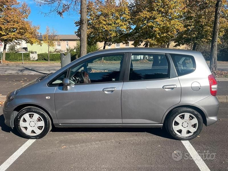 Usata Honda Jazz 2006 Utilitaria