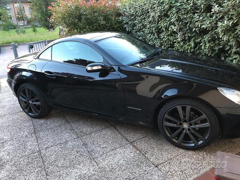 Usata Mercedes SLK200 2007 Nero Cabrio