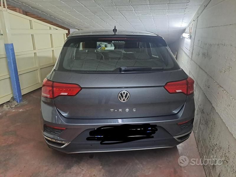 Usata VW T-Roc 2018 Grigio SUV