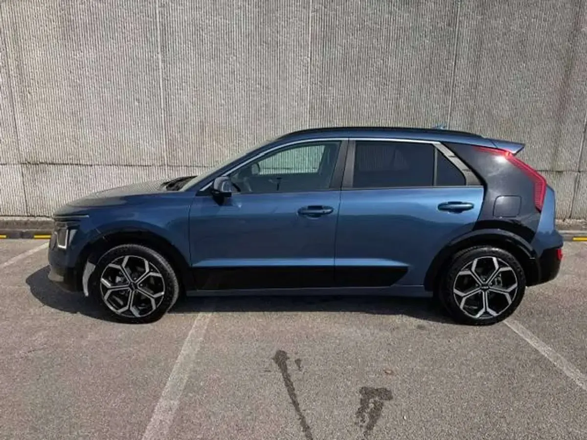 Usata Kia Niro 105 CV (77 kW) 2022 Blu/azzurro SUV