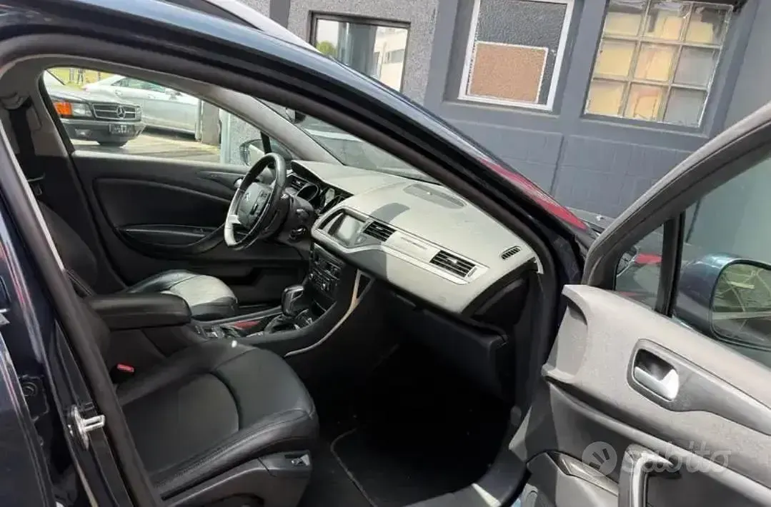Usata Citroën C5 140 CV (102 kW) 2010 Nero Station wagon
