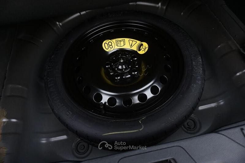 Usata Ford Focus Business Edition 120 CV (88 kW) 2020 Nero Station wagon