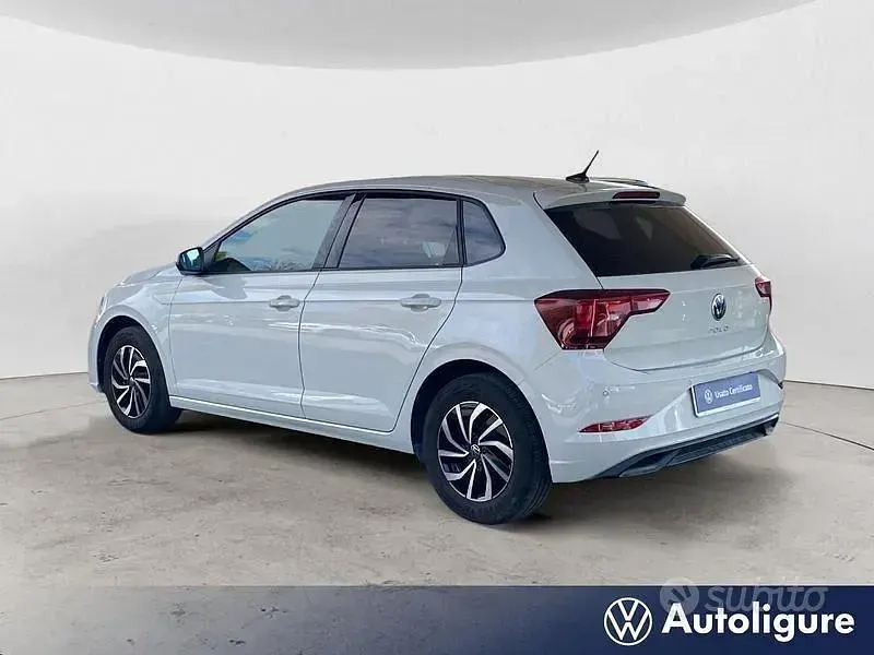 Occasion VW Polo Life 95 PK (69 kW) 2022 Beige Hatchback